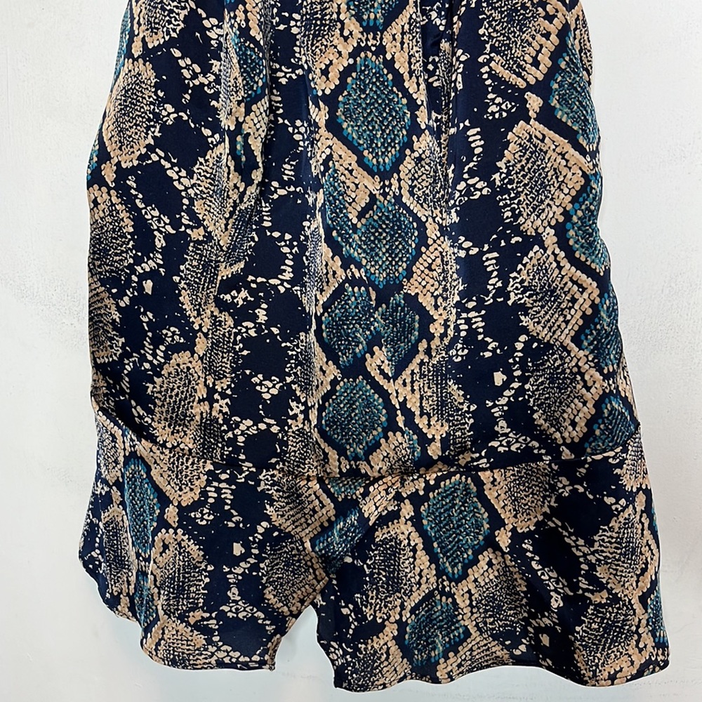 Guess snake print python crossover halter top - Picture 5 of 11